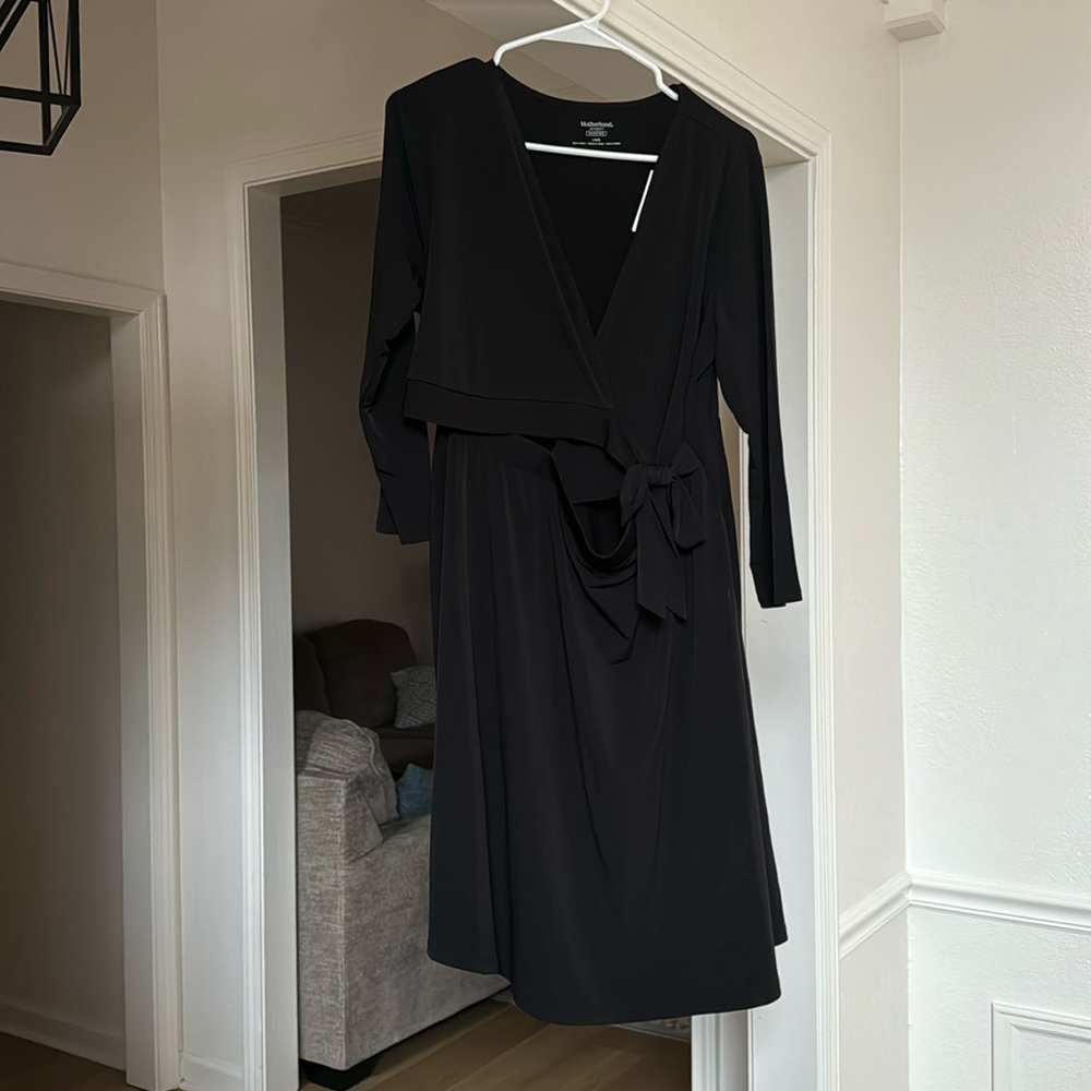 Motherhood Maternity Black Dress. Nursing friendly. NWT!